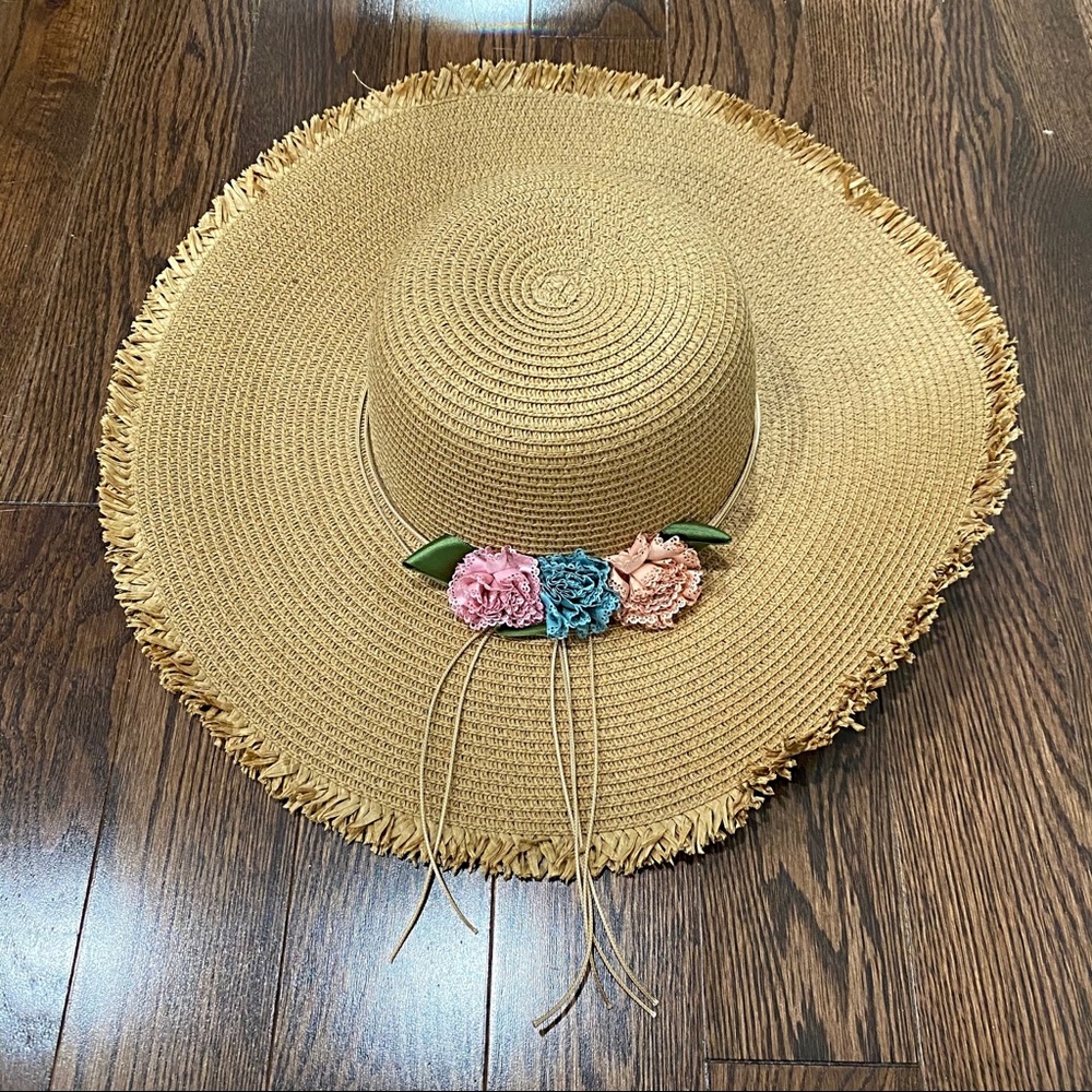 NWOT {Silverstone} Sun Hat, OS